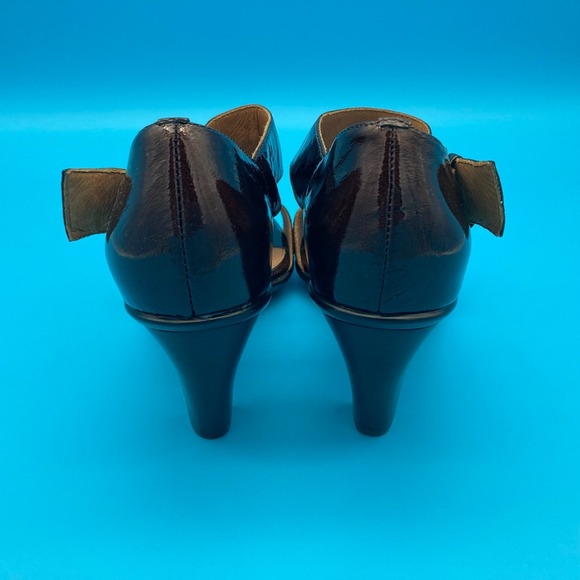 Söfft Brown Patent Crinkled Leather T-Strap Heeled Sandals Pumps Size 10M - Picture 10 of 14